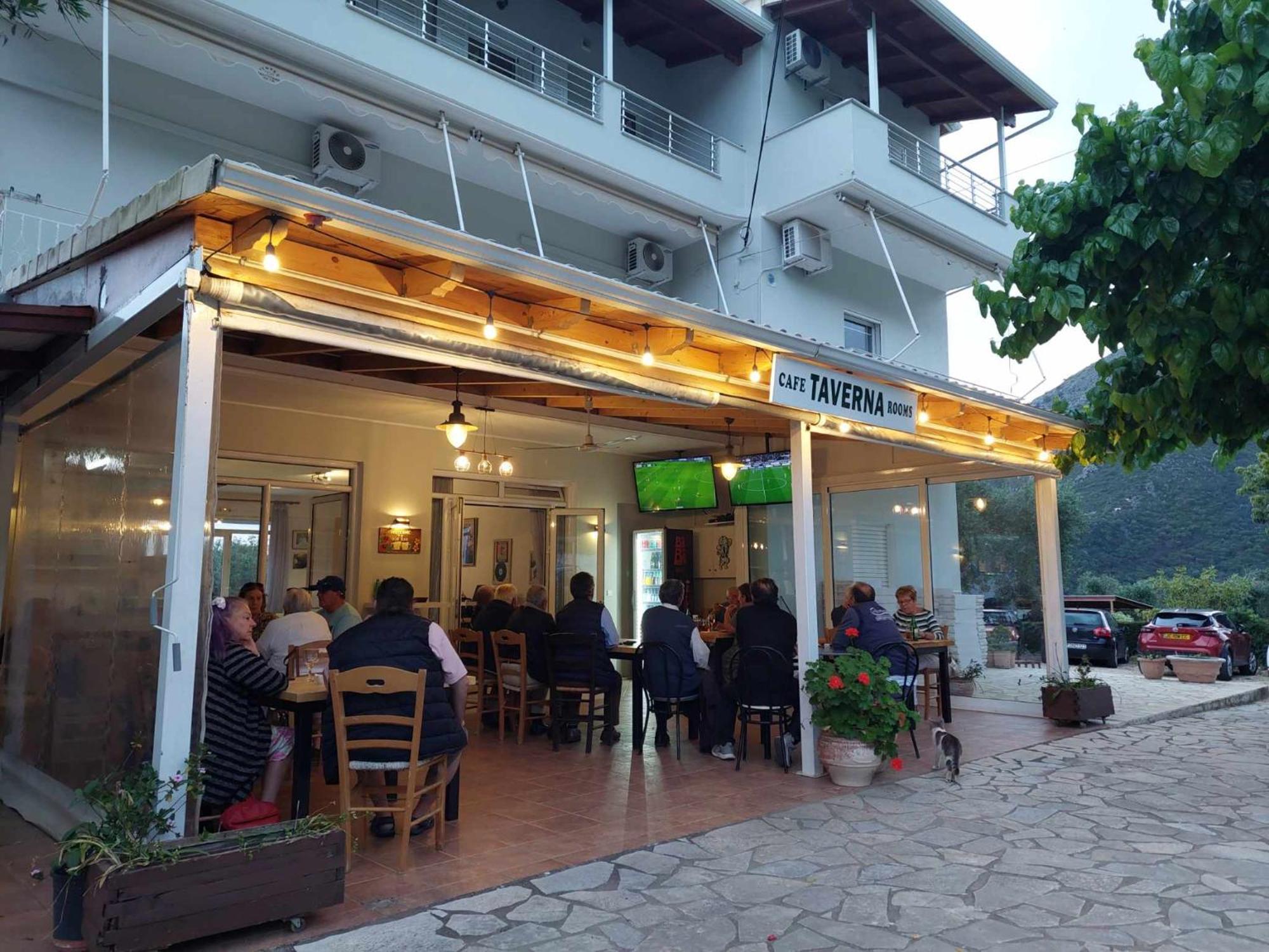 Lichnos Babis Taverna & Rooms Parga Esterno foto
