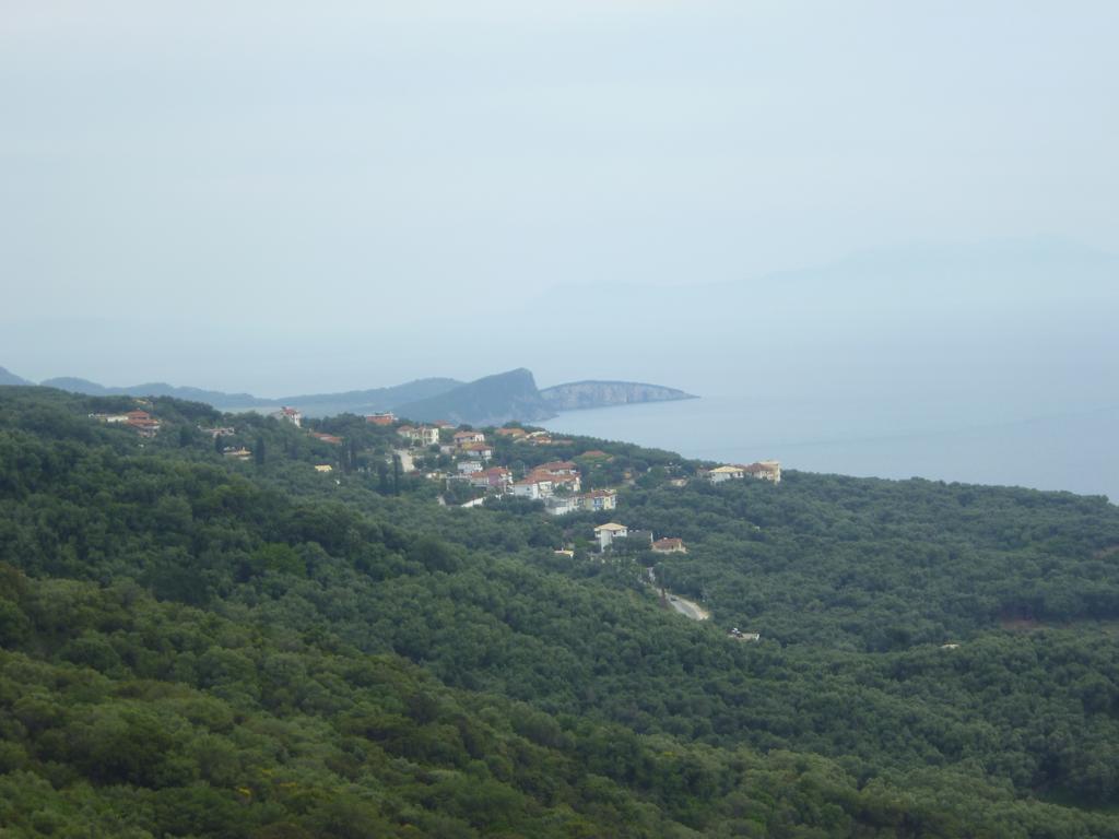 Lichnos Babis Taverna & Rooms Parga Esterno foto